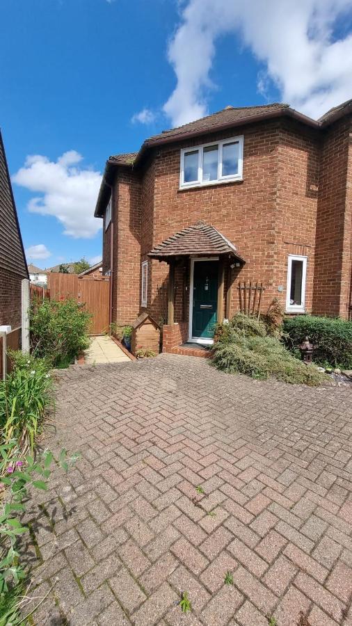 Bed and Breakfast Glebe House, Private Entrance, Free Parking On Drive, Self Check In, Netflix Ashford  Exterior foto